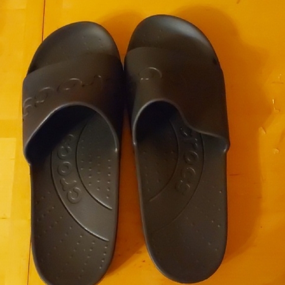 BNWOT CROCS Classic Black Slides SIZE 13 MENS - Picture 1 of 3